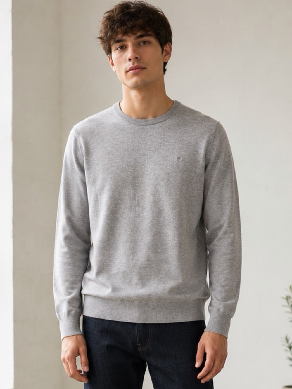 Calvin Klein Men’s Crewneck Sweater - Heather Gray